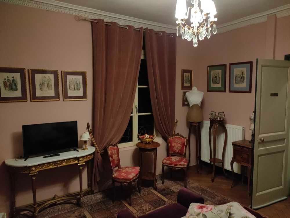 Demeure En Seine - Gites Et Chambres D'Hote En Bord De Seine Caudebec-en-Caux Exteriör bild